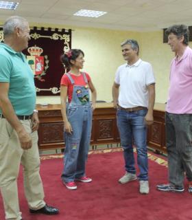 Por primera vez en la isla y en Antigua, el famoso espectáculo Cantajuegos. · foto 2
