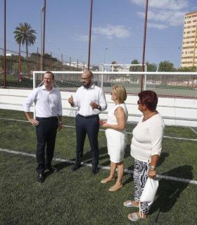 El Ayuntamiento de Las Palmas de G.C. da respuesta a demandas históricas de los vecinos en Cruz de Piedra. · foto 1