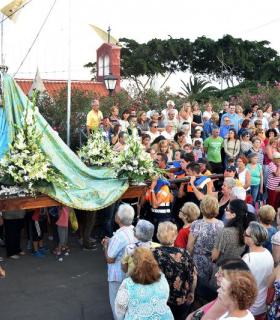 Vecinos y amigos de Los Llanos vibran con la festividad de Nuestra Señora de Regla. · foto 1