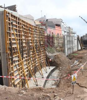 Urbanismo mejora la accesibilidad de San Nicolás y creará un área deportiva para los jóvenes del barrio de 7.000 metros cuadrados. · foto 2