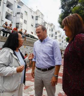 El Alcalde Hidalgo explica en Tamaraceite las ventajas de solicitar Ayuda a la Vivienda Habitual. · foto 1