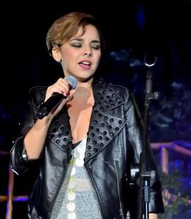 Actuación de Chenoa en Tacoronte, Tenerife. Gala de Arte 2016 · foto 17