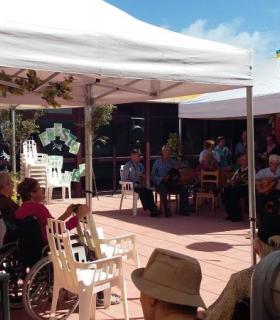 La Residencia de Mayores de Tarazona celebró la fiesta de las Marías. · foto 3