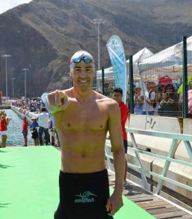 Celebrada la tercera edición deportiva de la travesía a nado Isla de La Palma. · foto 1