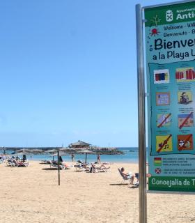 Llamativos Paneles Informativos en las playas del Municipio de Antigua. · foto 1