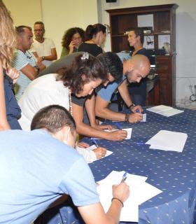 El Cabildo de La Palma y el Real Nuevo Club Náutico comienzan el plan de actividades post veraniegas de la Escuela Insular de Vela. · foto 2