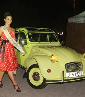 Moneyba Haro Méndez, proclamada Reina Adulta de El Rosario 2016. · foto 5