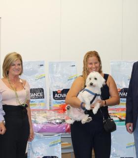 El Ayuntamiento elige la foto Enko, Osorio y yo como ganadora del III Concurso de Fotografía De vacaciones con mi perro. · foto 3