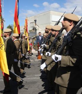 La jura de la Bandera para personal civil culmina en Adeje con la participación de casi 400 personas. · foto 2