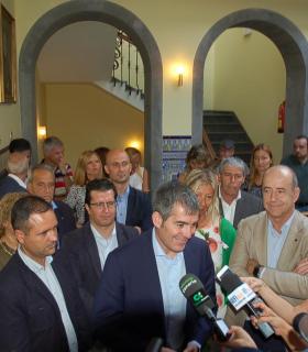 El presidente de Canarias se compromete a incluir las pasarelas peatonales de la IV Fase de la Circunvalación contempladas en el proyecto original. · foto 7