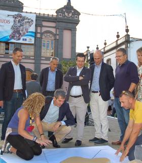 El presidente de Canarias se compromete a incluir las pasarelas peatonales de la IV Fase de la Circunvalación contempladas en el proyecto original. · foto 2
