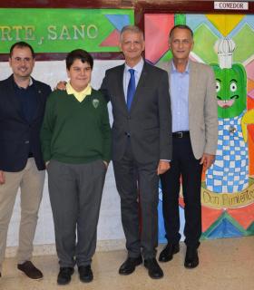 El CEIP Santa Teresa de Jesús celebra el día del Colegio con jornada de puertas abiertas y actividades saludables. · foto 1