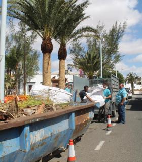 Limpieza y embellecimiento de calles y plazas de Antigua. · foto 2