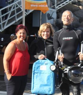 La revista Tauchen promociona en Europa los fondos marinos de Caleta de Fuste. · foto 2