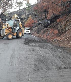 La borrasca deja más de 30 litros en Puntagorda y pequeñas incidencias en las carreteras de La Palma. · foto 5