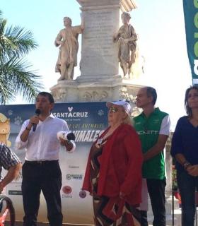 Santa Cruz de Tenerife celebra con gran afluencia de público el VII Día de los Animales. · foto 1