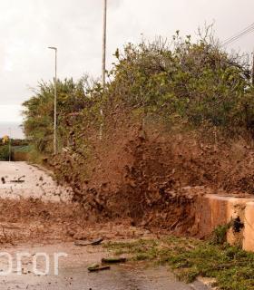 En la tarde de hoy el municipio norteño de Tacoronte ha visto correr sus barrancos. · foto 5
