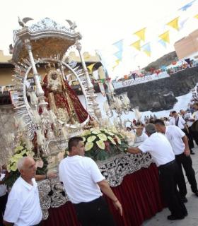 Tradición y devoción por la Patrona de Canarias. · foto 2