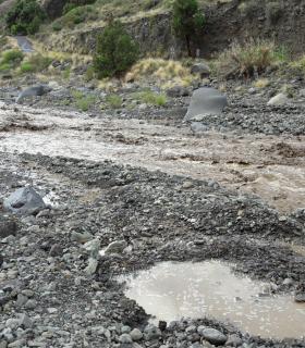 La crecida del barranco de las Angustias ha llevado al Cabido a cortar la carretera de Los Brecitos en La Palma · foto 2