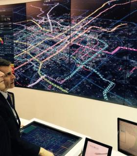 El Alcalde Hidalgo presenta el proyecto Smart City de Las Palmas de Gran Canaria en la Expo World Congress de Barcelona. · foto 6