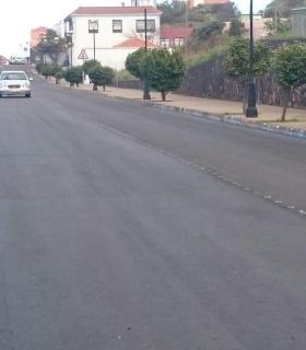 El Cabildo de La Palma avanza en los trabajos de repavimentado de la LP-114 en Garafía. · foto 1