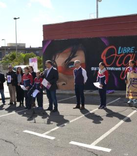 San Cristóbal de La Laguna rinde homenaje a las mujeres víctimas de violencia de género. · foto 2