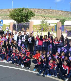 San Cristóbal de La Laguna rinde homenaje a las mujeres víctimas de violencia de género. · foto 3