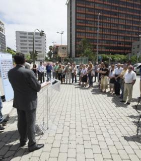 El Ayuntamiento rinde homenaje a las víctimas del accidente aéreo del JK5022 en su octavo aniversario. · foto 1