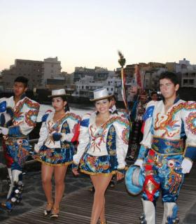 El Médano vibra con el espectáculo de la XXXIII Muestra Foclórica de los Pueblos. · foto 2