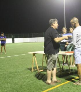 Antigua rinde homenaje a Minguito en el I Memorial Domingo Carmona Ruiz. · foto 4