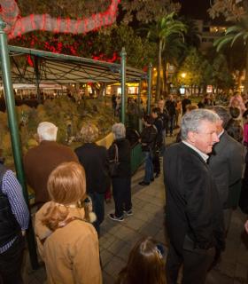 El Ayuntamiento de Las Palmas de Gran Canaria inaugura el tradicional belén del Parque de San Telmo. · foto 2
