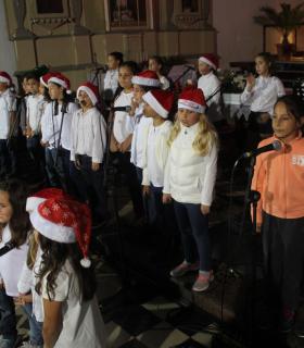 Dulce y entrañable Encuentro Insular de Villancicos Antigua 2016 el ofrecido por las corales infantiles, de baja estatura y altas voces. · foto 3