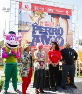 La primera carrera solidaria Perro-Amo de Las Palmas de Gran Canaria se celebra con gran éxito de participación. · foto 10