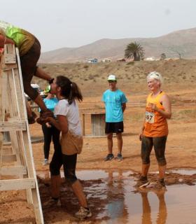 Las mujeres protagonizan la III Antigua Xtreme Race. · foto 1