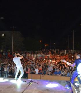 Huecco lleva su potente directo al escenario de la Semana Cultural Playa de la Cebada. · foto 6