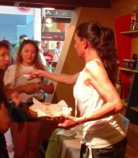 Exitosa degustación de productos locales en el Stand de Antigua en FEAGA 2017. · foto 4
