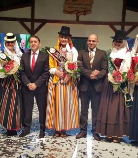 Cristina Yanes Jorge es la nueva Reina de las Fiestas de Mayo de Santa Cruz de Tenerife. · foto 1