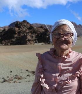 Baba Lena visita por primera vez España para recuperar su sonrisa en Tenerife. · foto 3