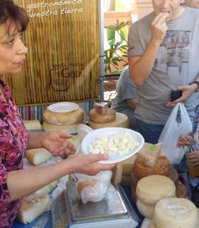 La Fiesta del Queso 2017 cosechó un rotundo éxito en su primera edición celebrada este domingo en el casco. · foto 6