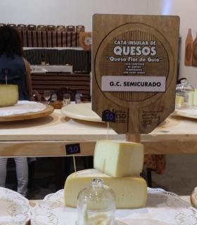 La Fiesta del Queso 2017 cosechó un rotundo éxito en su primera edición celebrada este domingo en el casco. · foto 5