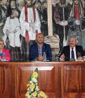 Los cuatro siglos de historia de Chimiche son recogidos en una publicación. · foto 1