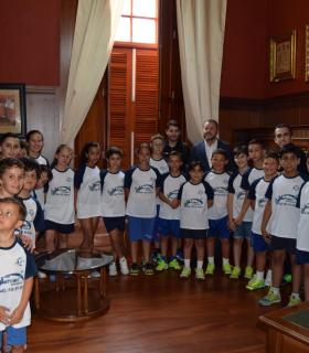 El Alcalde felicita y celebra los éxitos de los deportistas galdenses. · foto 4