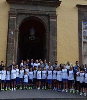 El Alcalde felicita y celebra los éxitos de los deportistas galdenses. · foto 2