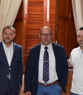 El Alcalde felicita y celebra los éxitos de los deportistas galdenses. · foto 8