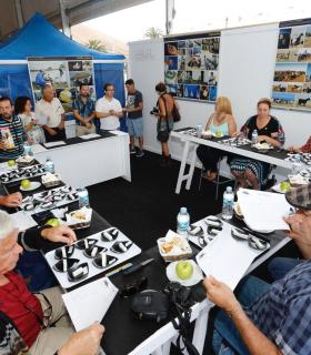 El Cabildo de Lanzarote felicita a los ganadores del III Concurso Insular de Cata de Quesos. · foto 4