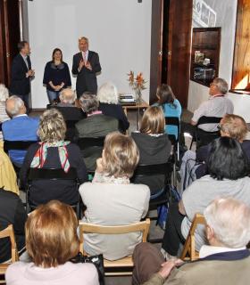 Una amplia delegación de la Televisión Austriaca (Austrian Broadcasting Corporation - ORF) se reúne en Tacoronte. · foto 1