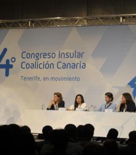 La gestión de Fernando Clavijo al frente de CC de Tenerife recibió el apoyo unánime del Congreso Insular. · foto 4