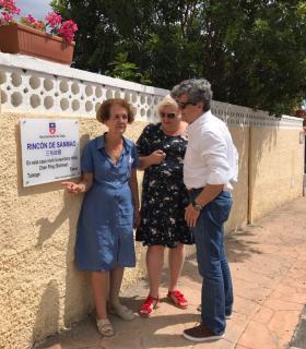 Un fotógrafo amigo íntimo de San Mao y su marido mostrará los rincones de Telde preferidos por la escritora en un documental. · foto 1