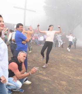 Bajada 2017: Los grupos de bailarines ensayan la Venia General en la Cruz de Los Reyes · foto 2