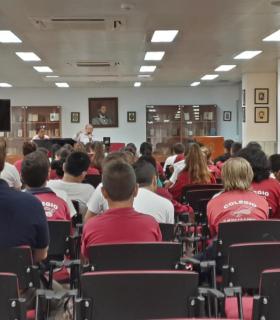 Encuentros con el autor se acerca al alumnado de Canarias. · foto 7